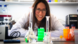 La doctora Laura Mario Prez, investigadora del grup en Reactivitat Molecular i Disseny de Frmacs de la UIB - Foto: A.COSTA/UIB